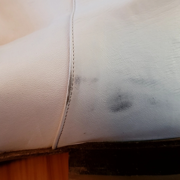 Peter Fox Italian Leather Cream Cowboy Boots - Picture 4 of 7